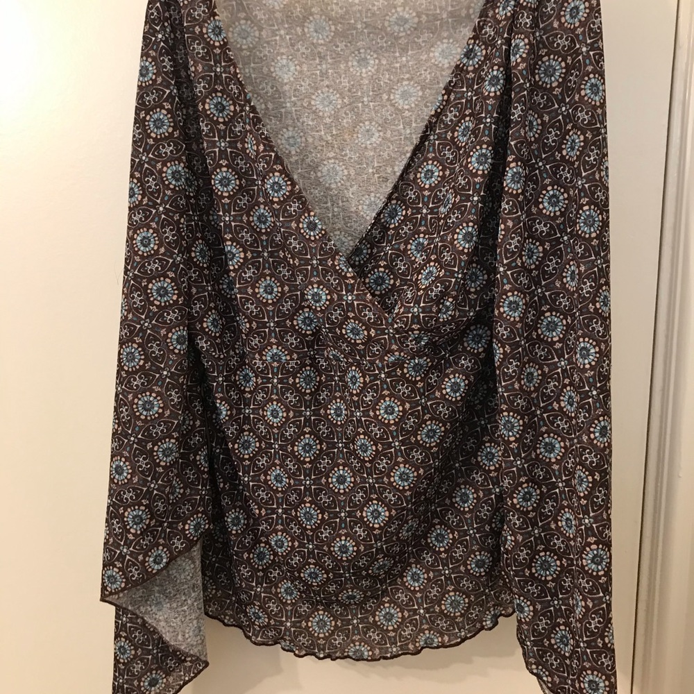Brown flare top